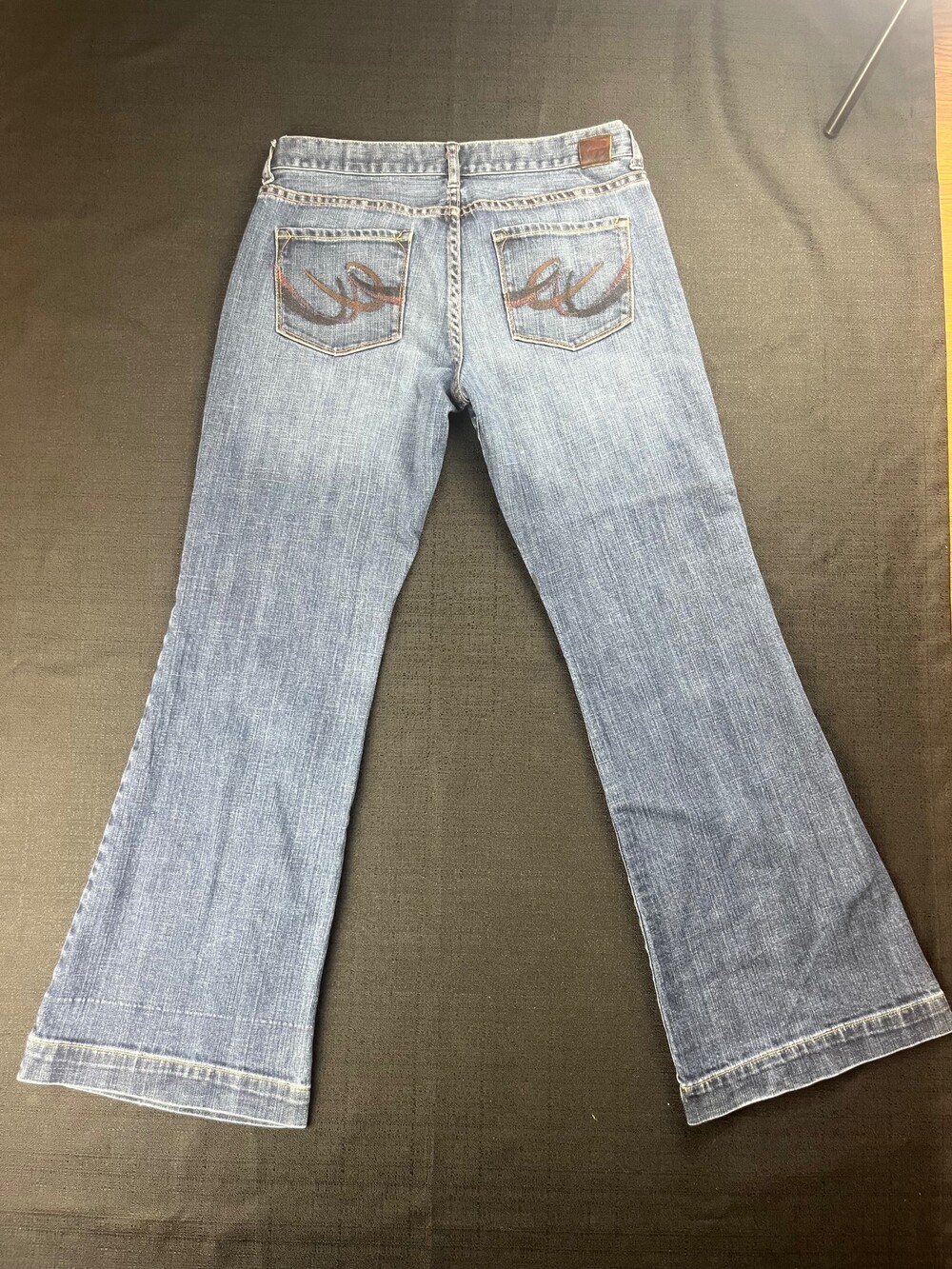 Low-Rise Flared embroidered y2k wrangler Jeans Waist 31